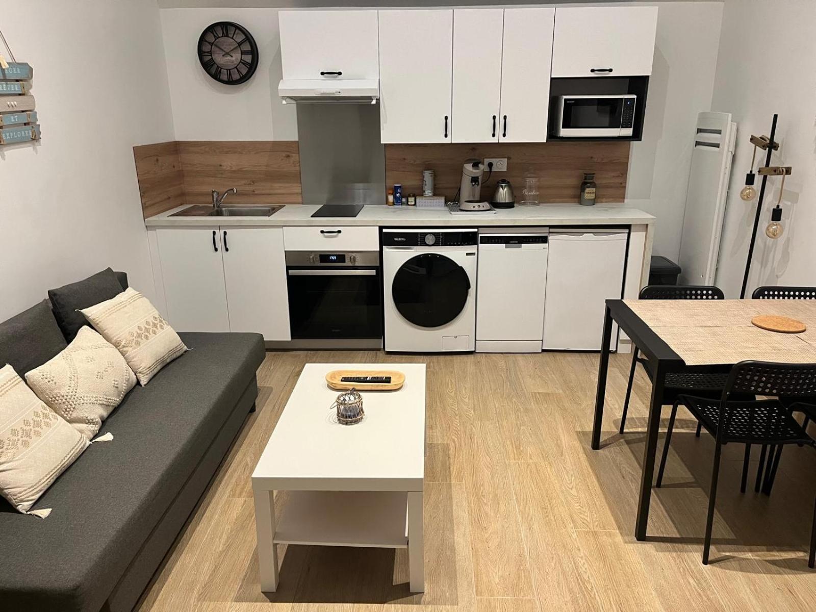 Loft Du Pain Avec Spa Privatif Druye Exteriör bild